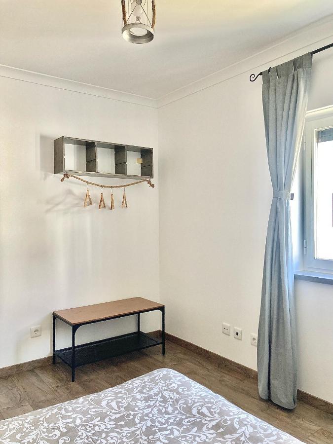 The Globetrotter'S Inn Ерисейра Екстериор снимка